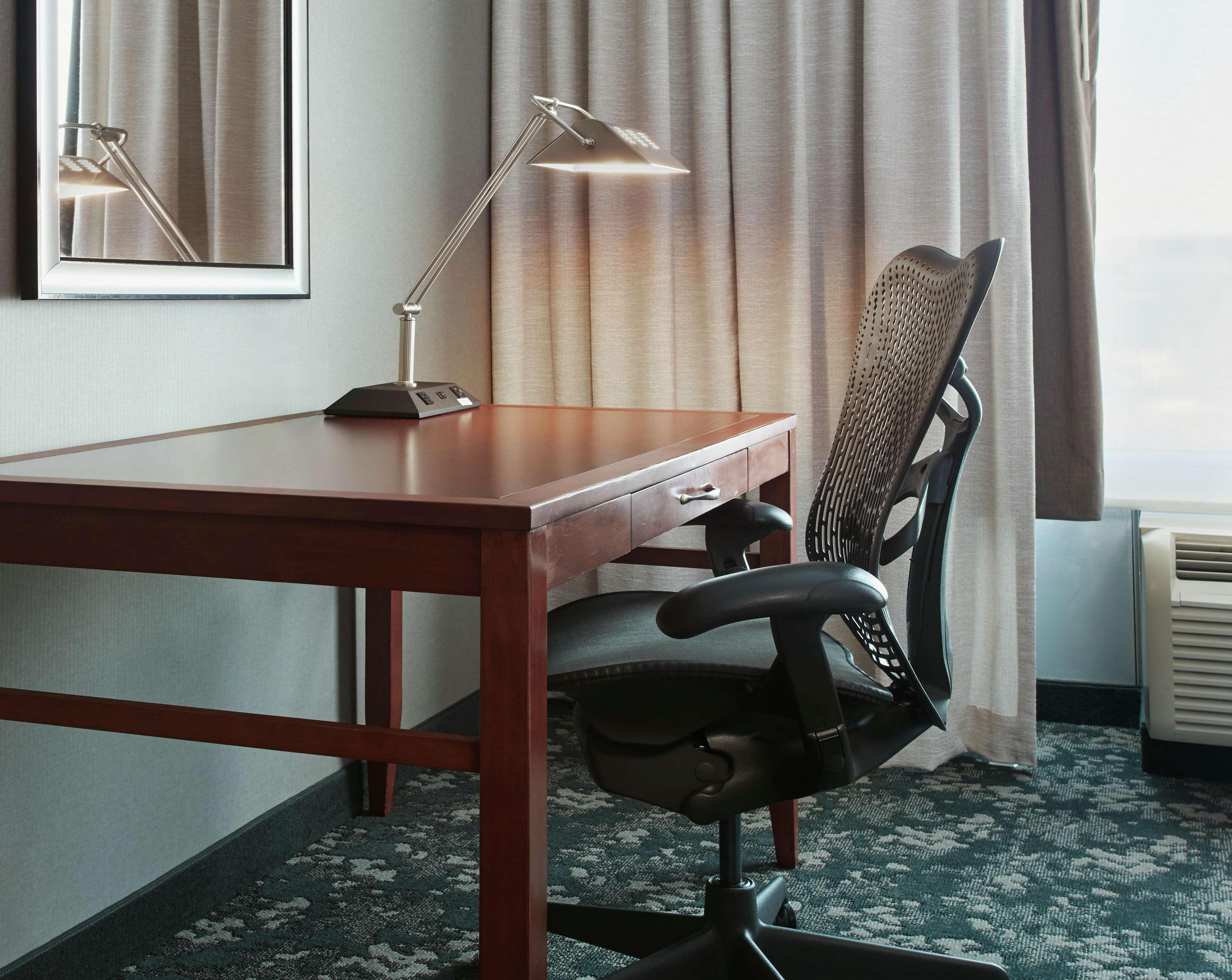 Hilton Garden Inn Schaumburg Dış mekan fotoğraf